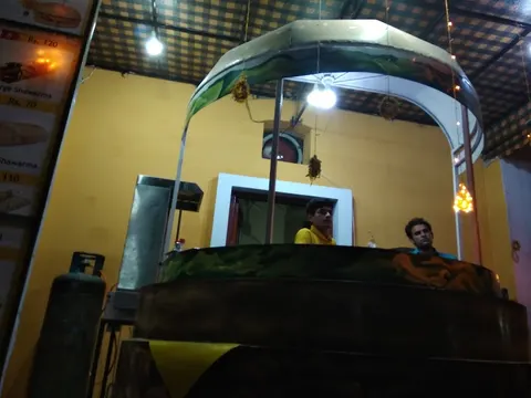 Burger Nest Fast Food Cafe in Burewala, Punjab