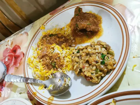 Carry Homes Restaurant in Lahore, Punjab