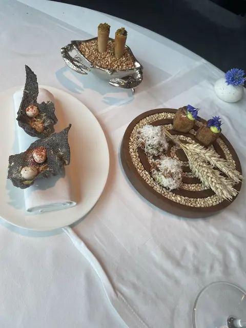Angler Restaurant in Multan, England