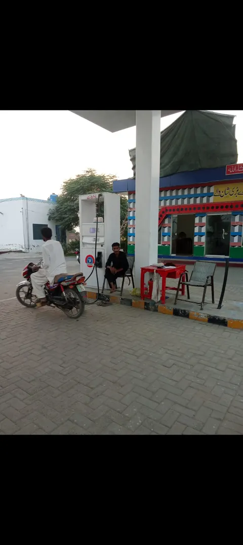 Al Mehboob Filling Station photo 4