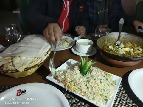Bhiya Pizza and Fast Food Gujrat in Gujrat, Punjab
