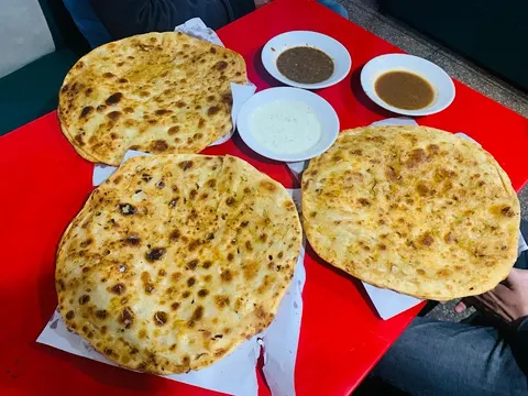 Karachi Silver Spoon Liberty Market Lahore in Lahore, Punjab