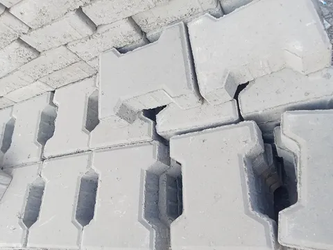 R.H.A fly ash bricks photo 3