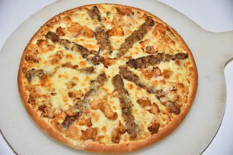 Lasani Pizza Time in Layyah, Punjab