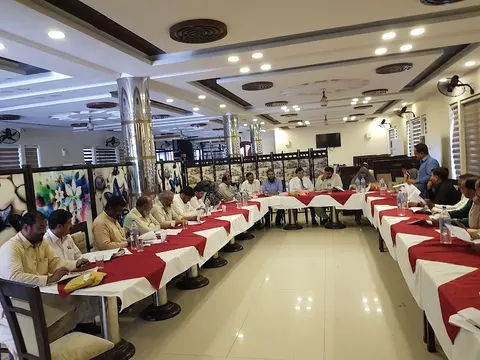 Grand City Restaurant And Banquet- Hotel One in Dera Ghazi Khan, Punjab
