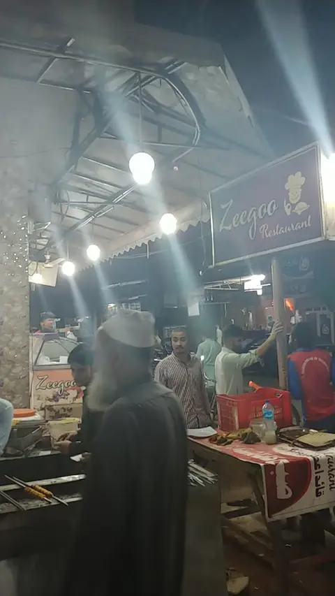 Zee Goo Restaurant in Gojra, Punjab