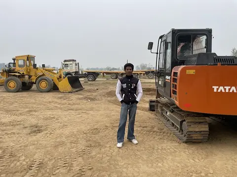 MKS DRIVING TRAINING SCHOOL in Sadhu Chak, PB