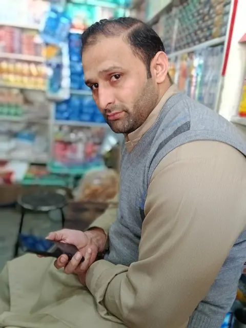 Gujjar Sweets Bakers گجر in Gojra, Punjab
