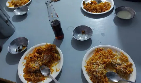 Hafiz Sweets & Bakers in Mandi Bahauddin, Punjab