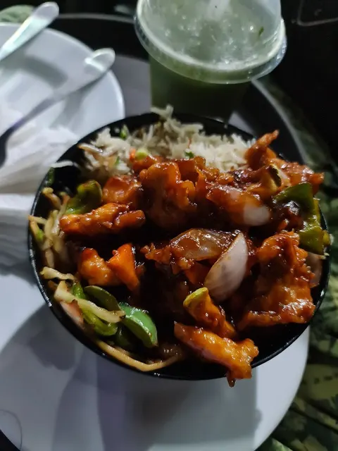 Rowdy'z in Sialkot, Punjab