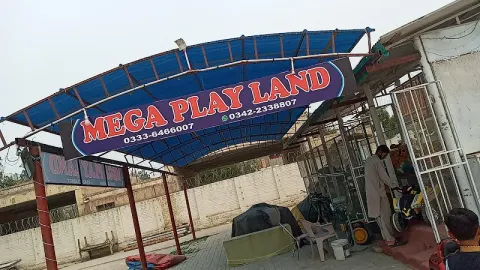 Model Bazaar D.G. Khan in Dera Ghazi Khan, Punjab