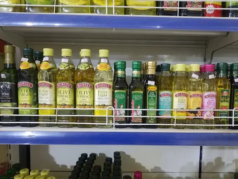 Shopping Club in Sahiwal, Punjab