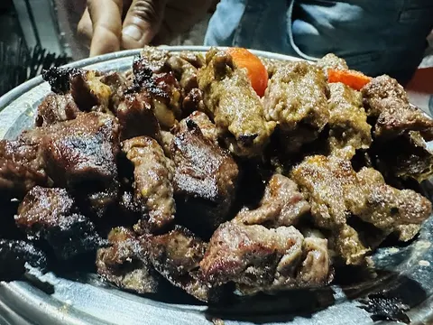 Bhayya Kabab Shop in Lahore, Punjab