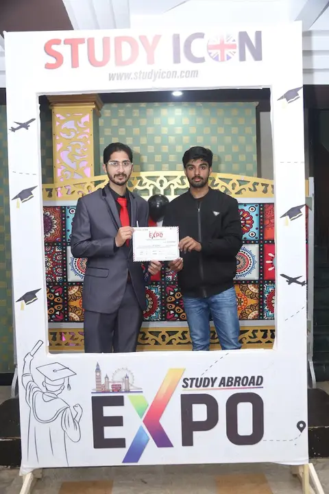 Study Icon Gojra in Gojra, Punjab