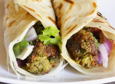 Karachi Red Rock Paratha Roll in Lahore, Punjab