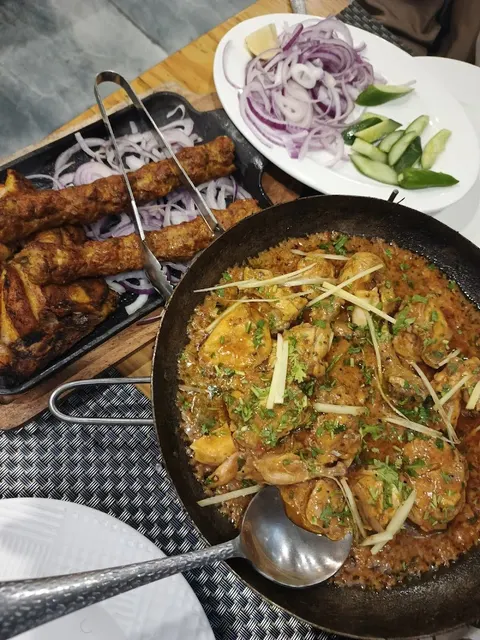 AlKhan in Lahore, Punjab