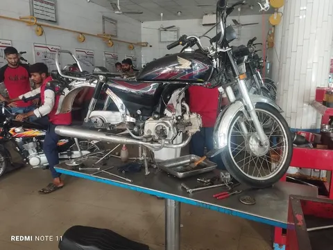 Shamas Honda in Sialkot, Punjab