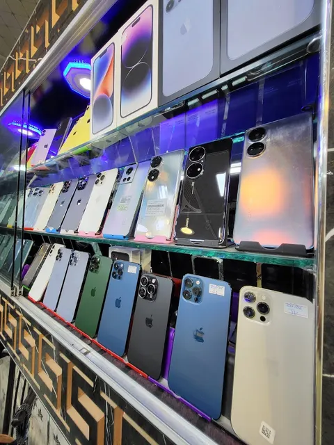Hs brand mobile in Mandi Bahauddin, Punjab