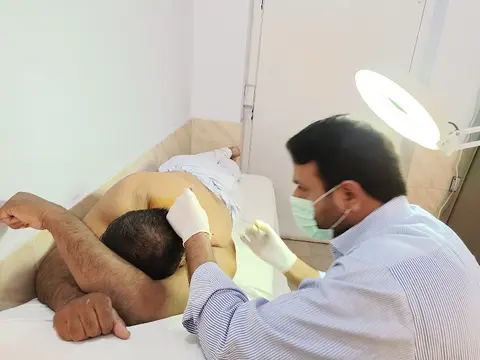Dr.Luqman Ali ,Dermatologist/ Cosmetologist & Aesthetic Surgeon in Jhang, Punjab