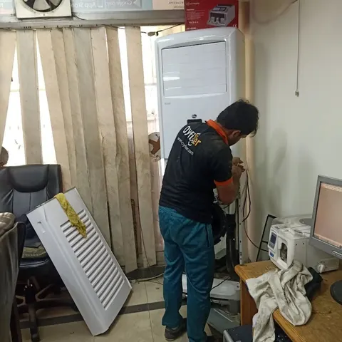 FixOra | Electrician | Plumber | Carpenter | AC Service | Ceiling Service | Paint Service in Faisalabad in Faisalabad, Punjab