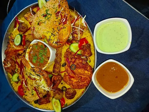 Malik Spicy Restaurant in Lahore, Punjab