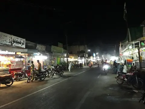 Old Sabzi Mandi Park in Khanewal, Punjab