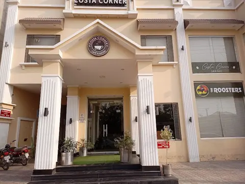 The Roosters & Costa Corner in Bahawalpur, Punjab