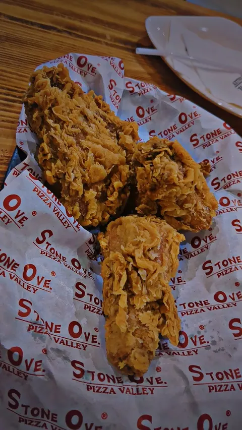 Stone Ove Pizza Valley Sargodha Branch in Sargodha, Punjab