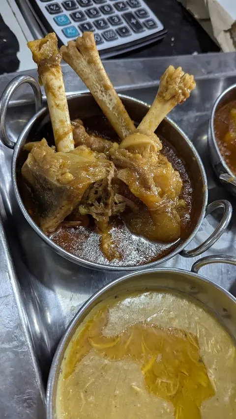 Talha Nashta Center طلحہ ناشتہ سنٹر in Gujrat, Punjab