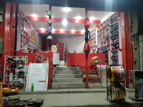 NEW LAHORE AUTOS in Faisalabad, Punjab