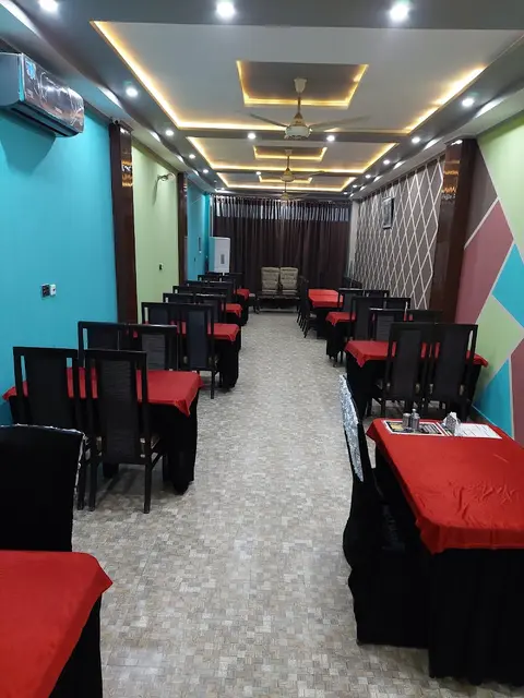 Madina The Family Restaurant & Pizzeria House in Sialkot, Punjab