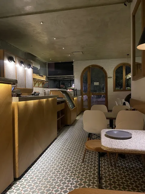 Solli's Pizza in Lahore, Punjab
