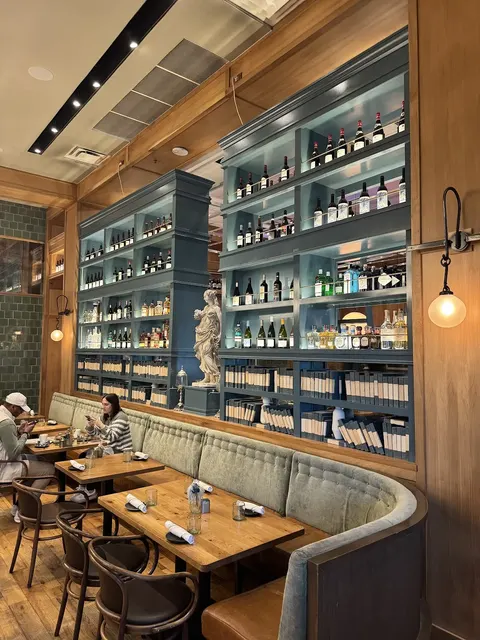 The Select in Sandy Springs, GA