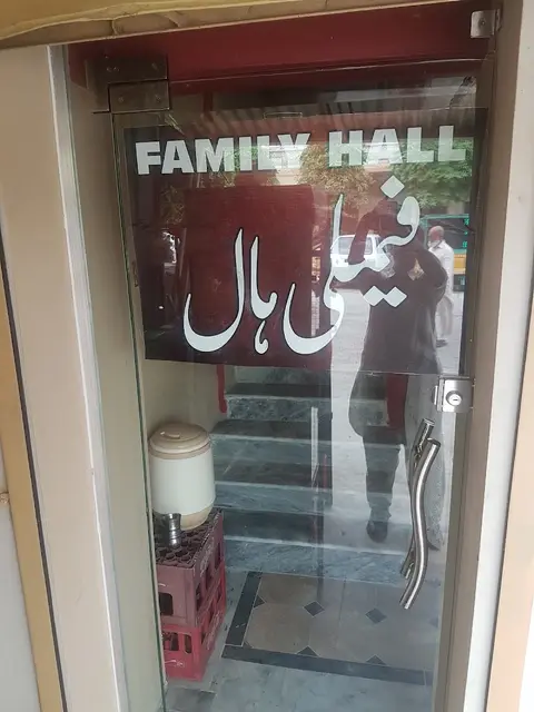 Farooq BBQ in New Mirpur City, Punjab