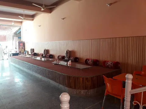 انتطار ہوٹل Intizar Hotel in Dera Ghāzi Khān, Punjab
