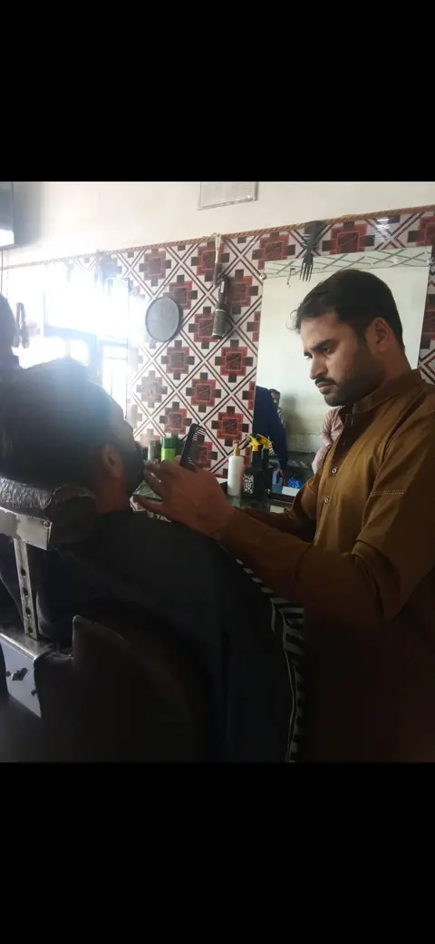 Amir Saloon photo 5