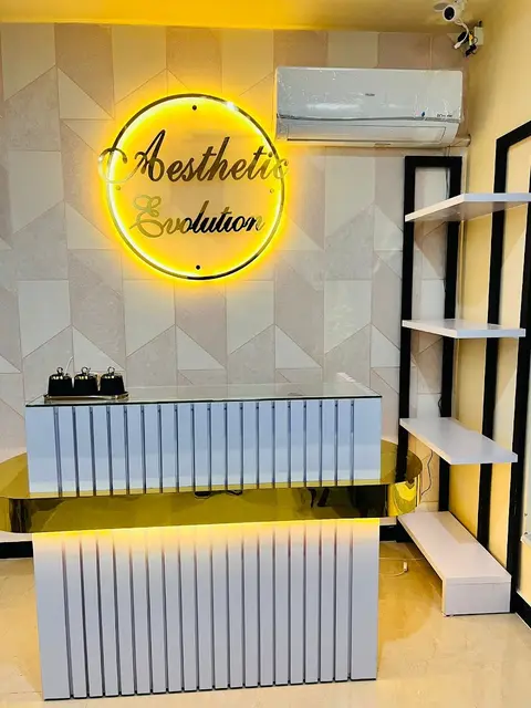 Dr Shamsa Kanwal, MBBS, FCPS Dermatology, MRCP1 UK (Best Dermatologist, Skin Specialist, Hair Exosomes, Botox, Fillers) in Rawalpindi, Islamabad Capital Territory