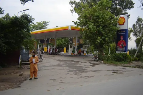Shalimar Filling Station in Sahiwal, Punjab, Punjab
