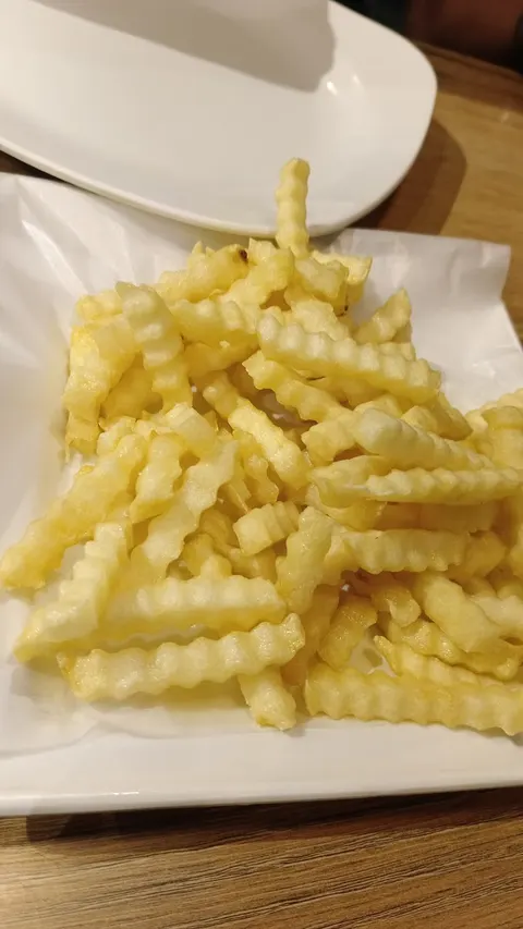 Love Bites - Grill & Pizza (Sargodha) in Sargodha, Punjab