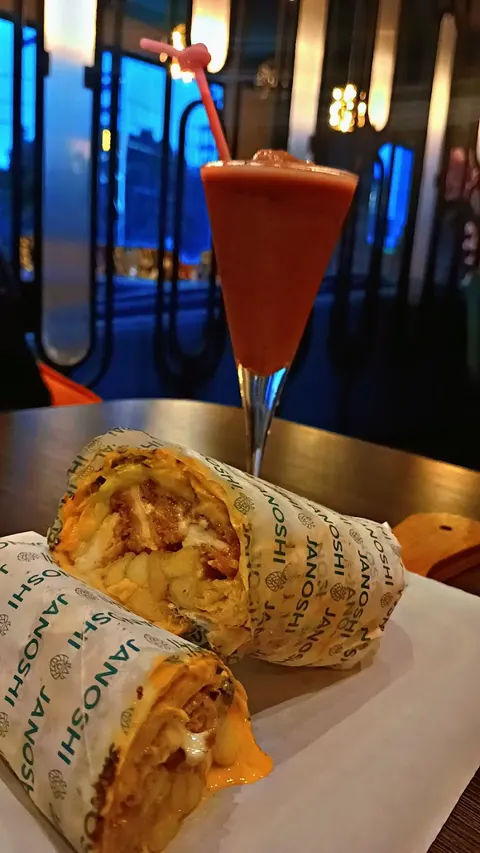 Cafe Janoshi in Okara, Punjab