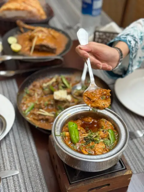 Nayabs in Lahore, Punjab