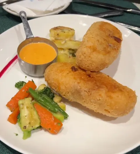 Freddy's Café in Lahore, Punjab