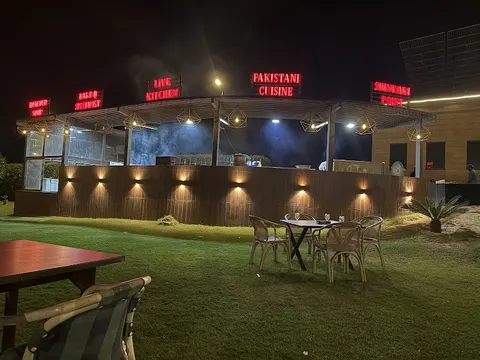 BBQ Tonight Bahawalpur in Lodhrān, Punjab