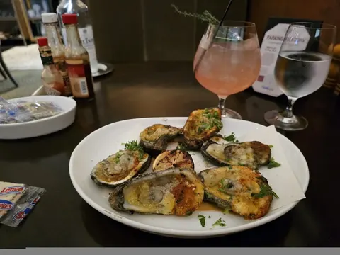 C&S Seafood & Oyster Bar, Sandy Springs in Sandy Springs, GA
