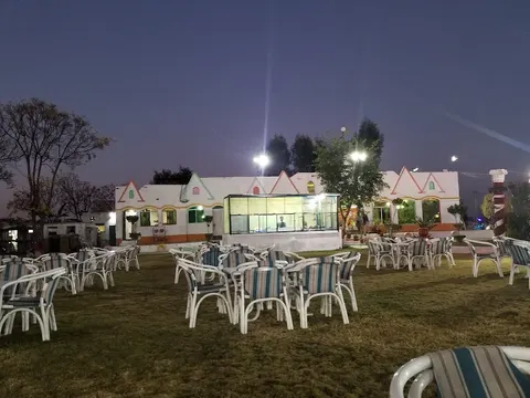 Bismillah Family Park and Restaurant in Belhri, Punjab