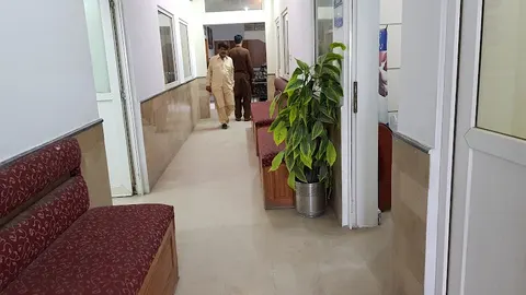 Jhelum Poly Clinic ( Dr khalid Saeed Akhter ) psychiatrist and diabetes expert in Jhelum, Punjab