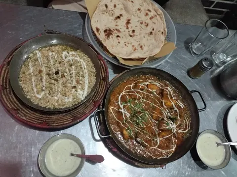Tayyba Restaurant& Bar B Q&Fish Fry in Toba Tek Singh, Punjab