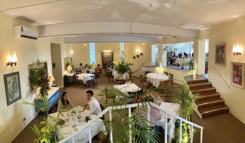 Àmú in Lahore, Punjab