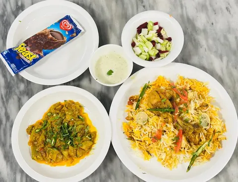 Savour Foods in Lahore, Punjab