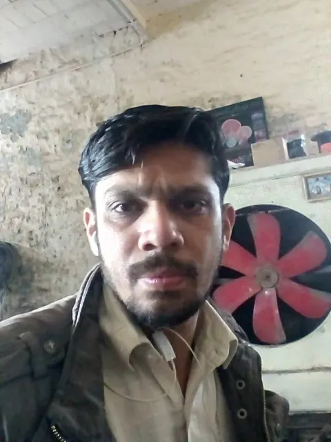 Amna Food Industries in Multan, Punjab